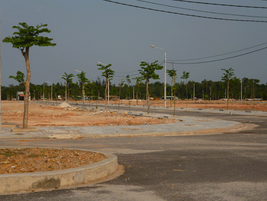 3,300 average areas priced below 300 million VND/ area in An Ha Quang Phu residential area sold out. Photo: T.H