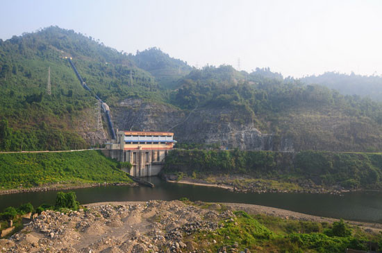 Nhà máy thủy điện A Vương có dung tích hồ chứa khoảng 343 triệu m3. Ảnh: N.N