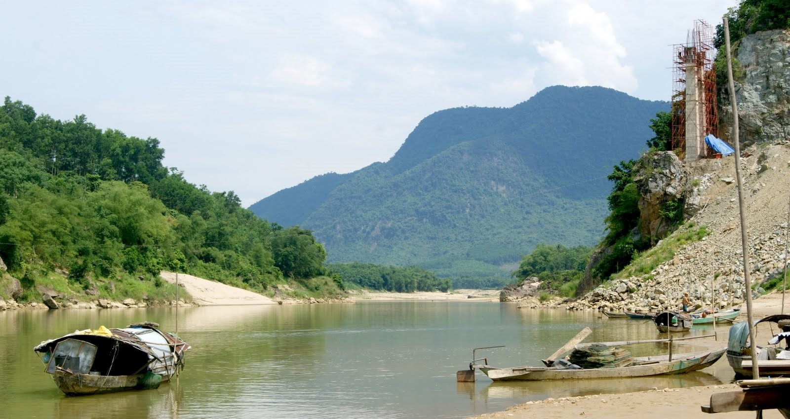 Hon Kem - Da Dung landscape in Quang Nam province. Picture: dulich24.com.vn