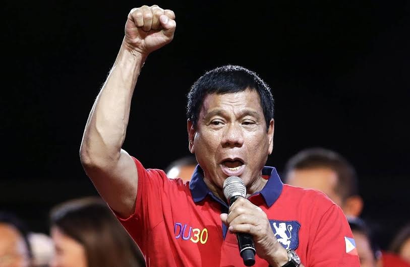 Ông Rodrigo Duterte tuyên bố thắng cử tổng thống Philippines (ảnh: wsj)