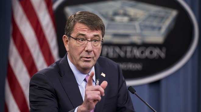 Bộ trưởng Quốc phòng Mỹ Ashton Carter. 