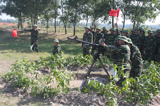 Đảng bộ Quân sự huyện Núi Thành luôn chăm lo xây dựng LLVT địa phương vững mạnh toàn diện. Ảnh: T.A