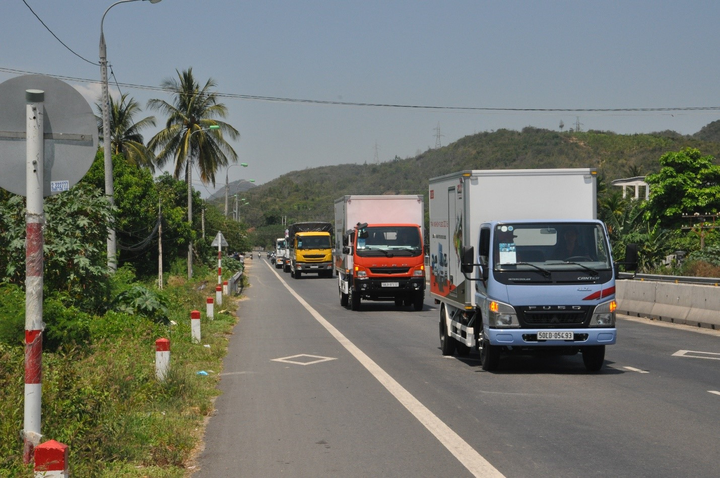 Trải nghiệm FUSO 2016” trên đường chinh phục khách hàng cả nước