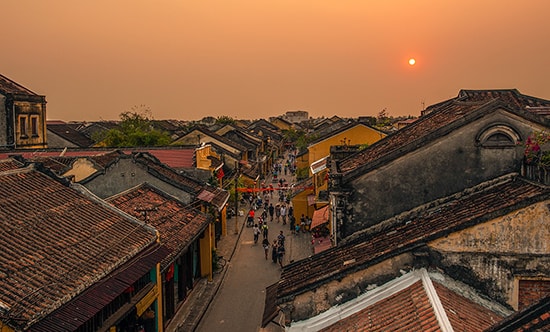 Đô thị cổ Hội An “lấy điểm” trong mắt của nhiều người bởi vẻ đẹp cổ kính, thân thiện với môi trường.