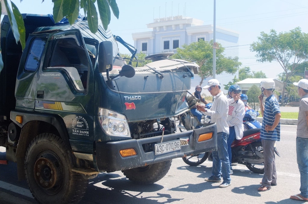 Hiện trường vụ tai nạn. Ảnh : CTV