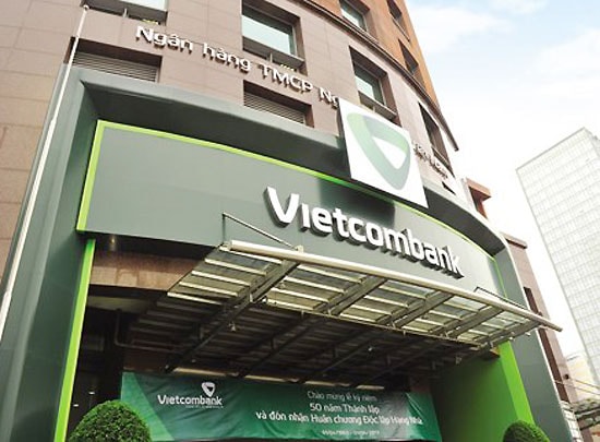 Các vụ lùm xùm liên quan đến Vietcombank trong thời gian gần đây khiến khách hàng lo ngại.