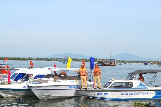 Tăng cường kiểm soát tuyến du lịch đường thủy Cửa Đại - Cù Lao Chàm (Hội An). Ảnh: C,TÚ