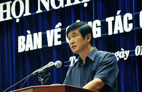 Bí thư Tỉnh ủy Nguyễn Ngọc Quang phát biểu chỉ đạo hội nghị.