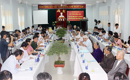 Quang cảnh hội thảo “Cuộc đấu tranh Cây Cốc, xã Tiên Thọ, huyện Tiên Phước năm 1954” . Ảnh: D.L