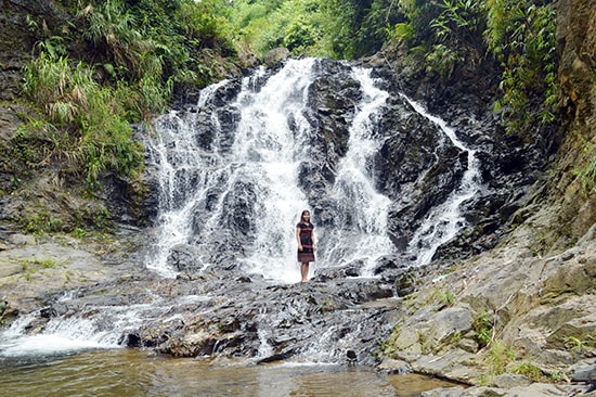 Thác R’cung đầy quyến rũ.