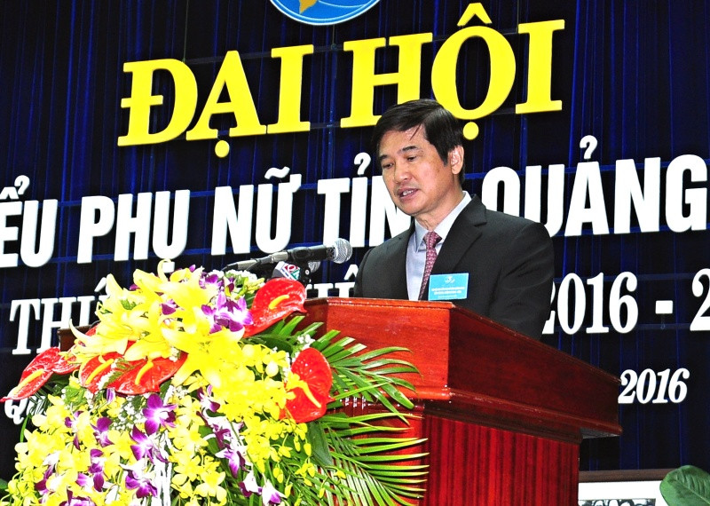 Bí thư Tỉnh ủy, Chủ tịch HĐND tỉnh Nguyễn Ngọc Quang phát biểu tại đại hội. Ảnh: VINH ANH