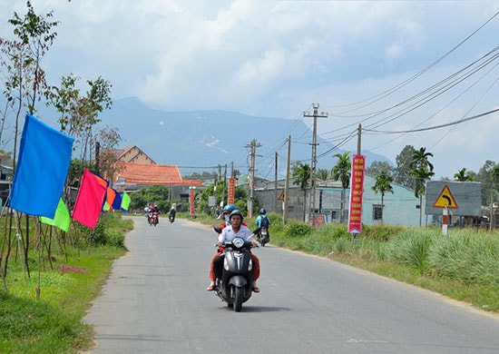 Trục ĐT609 đi qua địa bàn xã Đại Quang là lợi thế để phát triển kinh tế - xã hội của địa phương.