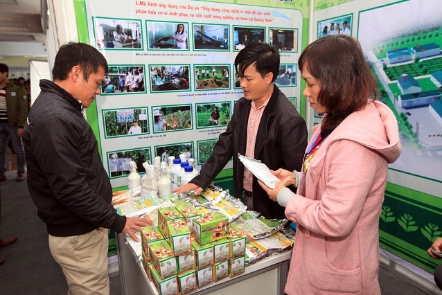 Gian hàng của Sở KH-CN Quảng Nam tham dự Biotechmart 2016 với nhiều sản phẩm chất lượng. Ảnh: CTV
