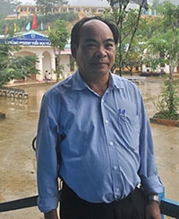 Thầy giáo Nguyễn Văn Năm.