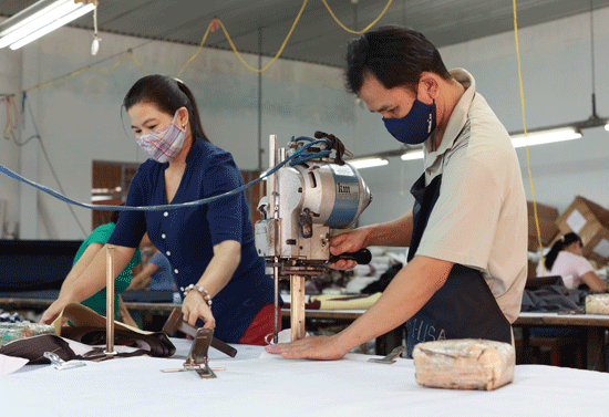 Việc phát triển đối tượng tham gia các chế độ bảo hiểm ở Núi Thành được chú trọng. Ảnh: H.L