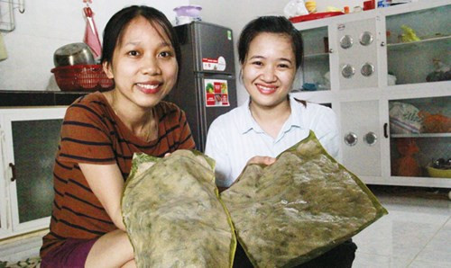 Loại bánh mà những đứa con xa quê và người khác xứ ăn một lần là nhớ mãi không thôi.
