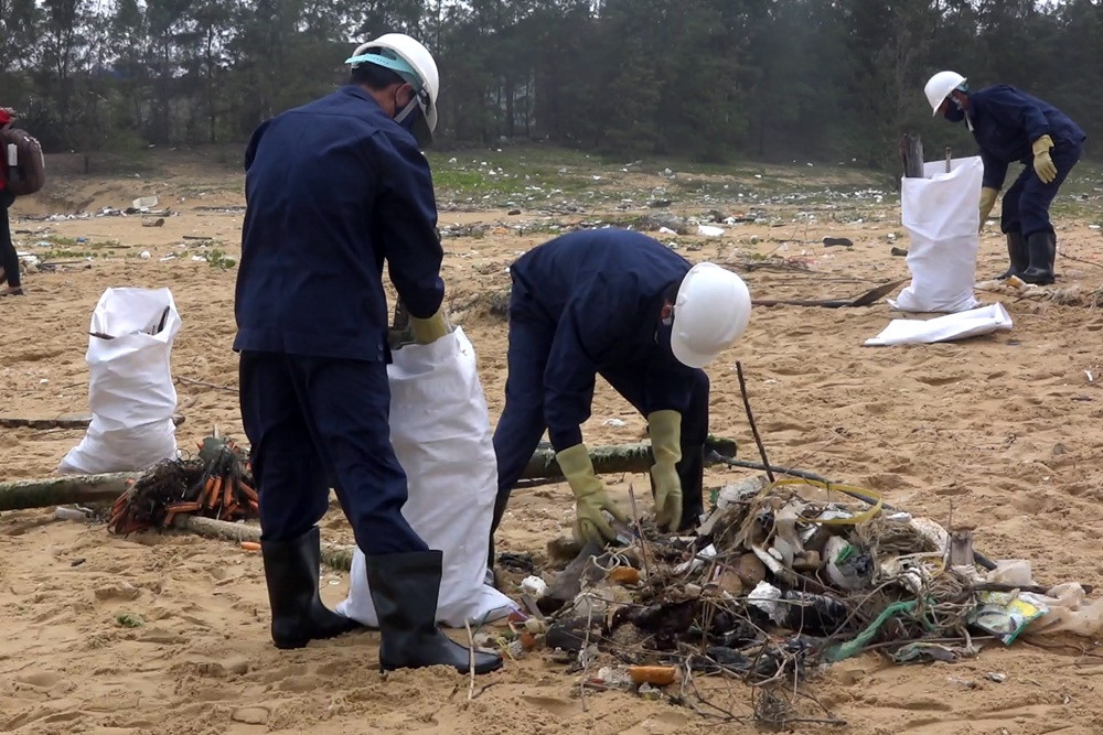 Các loại rác thải thông thường sẽ được thu gom và xử lý theo hình thức chôn tại các bãi rác Tam Nghĩa, Tam Xuân 2 (Núi Thành). ẢNH ĐẠO HIỀN