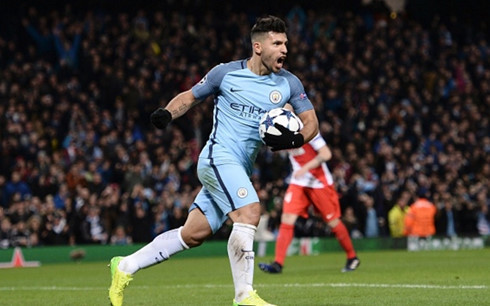 Aguero tỏa sáng đúng lúc giúp Man City vượt khó trước Monaco (Ảnh: Getty).