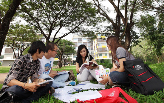 Sinh viên Việt Nam tại Australia. Ảnh: hisa.edu.vn