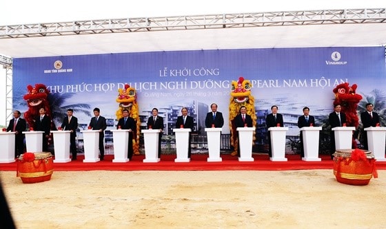 The groundbreaking ceremony of the complex