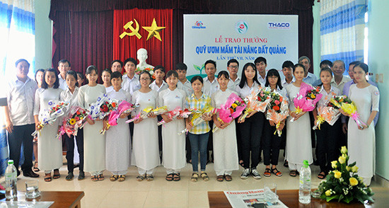 Quỹ Ươm mầm tài năng của Báo Quảng Nam góp phần tôn vinh các em học sinh, sinh viên học tập và nghiên cứu xuất sắc trên các lĩnh vực.