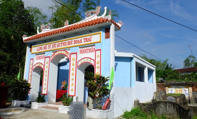 Lăng mộ tổ Tộc Huỳnh Đức Đoan Trai. Ảnh: M.L