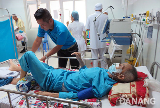 Bệnh nhân điều trị tại Bệnh viện Ung bướu Đà Nẵng. Ảnh: Internet