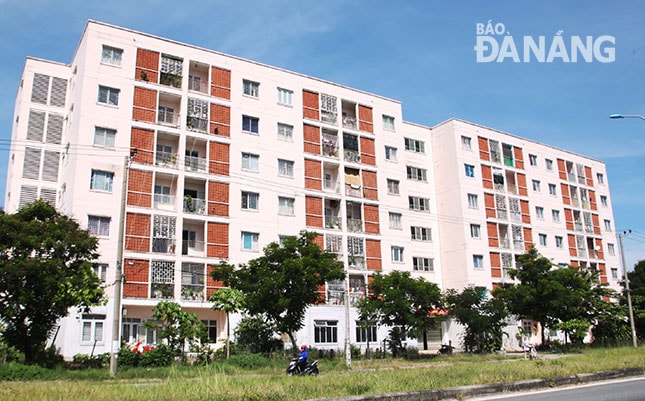 Từ ngày 1-1-2018, các hộ giải tỏa được bố trí ở chung cư phải trả tiền thuê căn hộ hằng tháng theo đúng luật định. 