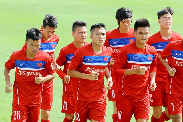 HLV Hữu Thắng cho rằng cầu thủ U20 Việt Nam cần có thời gian