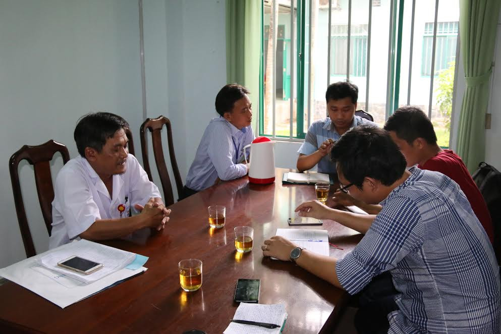 Bác sĩ Nguyễn Đình Thoại trao đổi với PV về vụ việc.