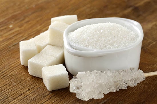 Nam giới nên tiêu thụ một lượng đường khoảng 37,5 g hoặc chín muỗng cà phê đường mỗi ngày. Ảnh: Internet