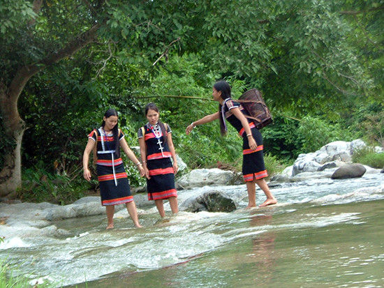 Thiếu nữ vùng cao. Ảnh: T.Đ.T