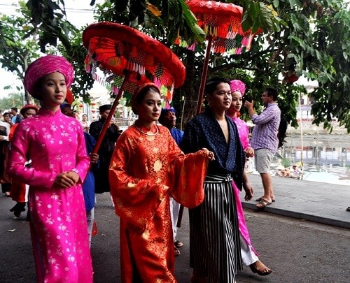     The wedding of Ngoc Hoa princess and Japanese businessman Araki Sotaro is retraced