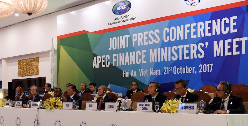 Chiều nay (21.10) các Bộ trưởng Tài chính APEC đã ra tuyên bố chung tại Hội An, Việt Nam. Ảnh: B.T.C.