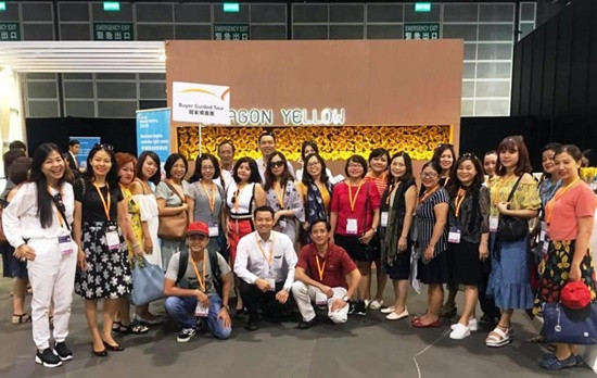 Đoàn doanh nhân do Vietda Travel tổ chức tham dự Hội chợ Hồng Kông