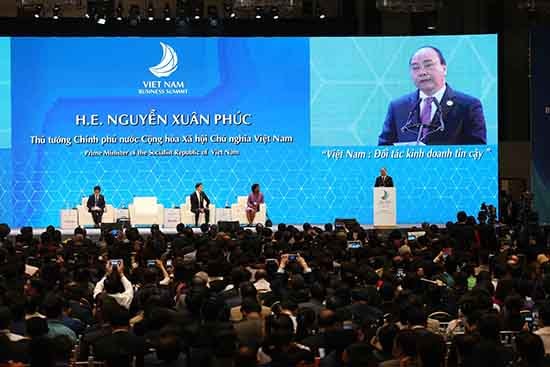 Prime Minister Nguyen Xuan Phuc gives his speech at the VBS