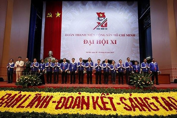 Ra mắt đoàn chủ tịch Đại hội trong ngày 10/12. Ảnh: Tiền Phong