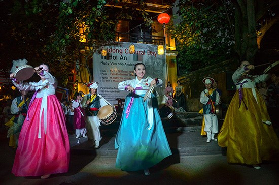 South Korea’s traditional art performance in Hoi An city, Quang Nam province