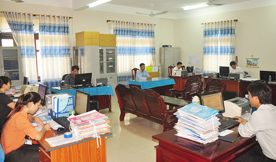 Đội ngũ cán bộ huyện Nông Sơn chấp hành nghiêm giờ giấc làm việc.