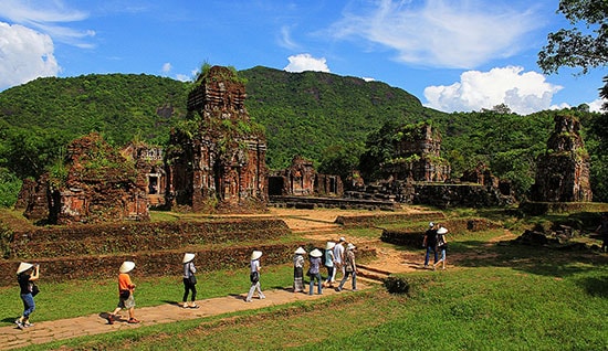 Luật Du lịch ra đời sẽ giúp thúc đẩy các hoạt động du lịch Quảng Nam phát triển hơn trong thời gian tới. Ảnh: CTV