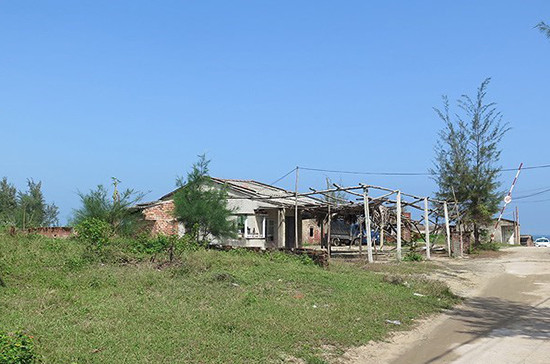 Một góc làng chài Điện Dương.