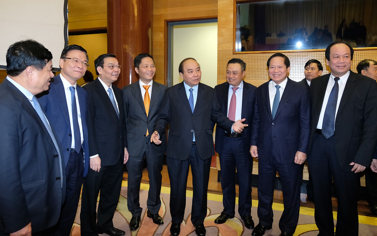 Thủ tướng Nguyễn Xuân Phúc cùng các Bộ trưởng và lãnh đạo Tập đoàn Dầu khí Việt Nam dự Hội nghị. - Ảnh: VGP