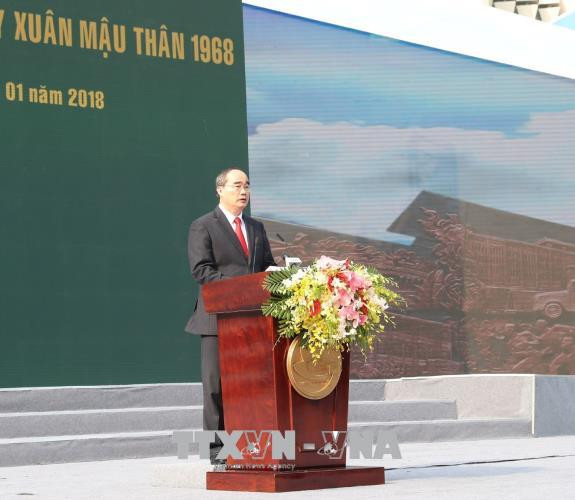 Đồng chí Nguyễn Thiện Nhân , Ủy viên Bộ Chính trị, Bí thư Thành ủy Thành phố Hồ Chí Minh đọc Diễn văn tại Lễ kỷ niệm. Ảnh: Trí Dũng/TTXVN