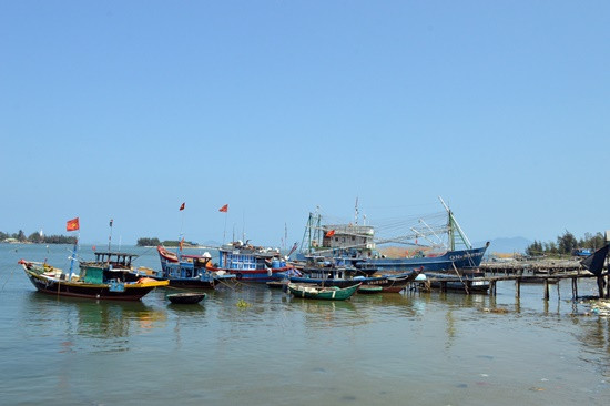 Năm 2018 ngành ngư nghiệp xã Duy Hải phấn đấu khai thác 8000 tấn hải sản các loại