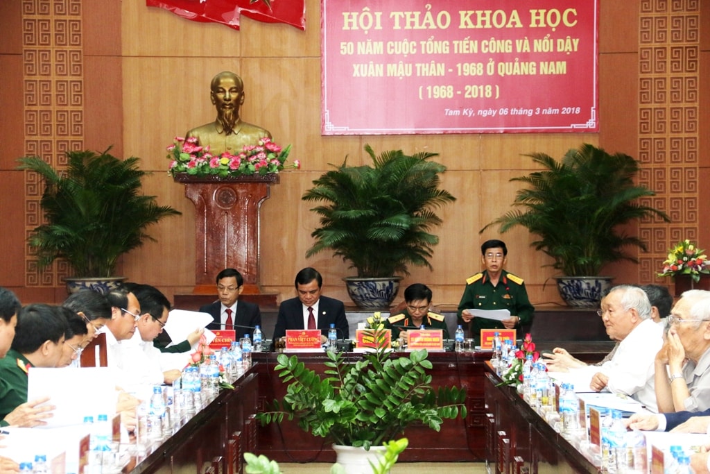 Quang cảnh hội thảo. Ảnh: T.C