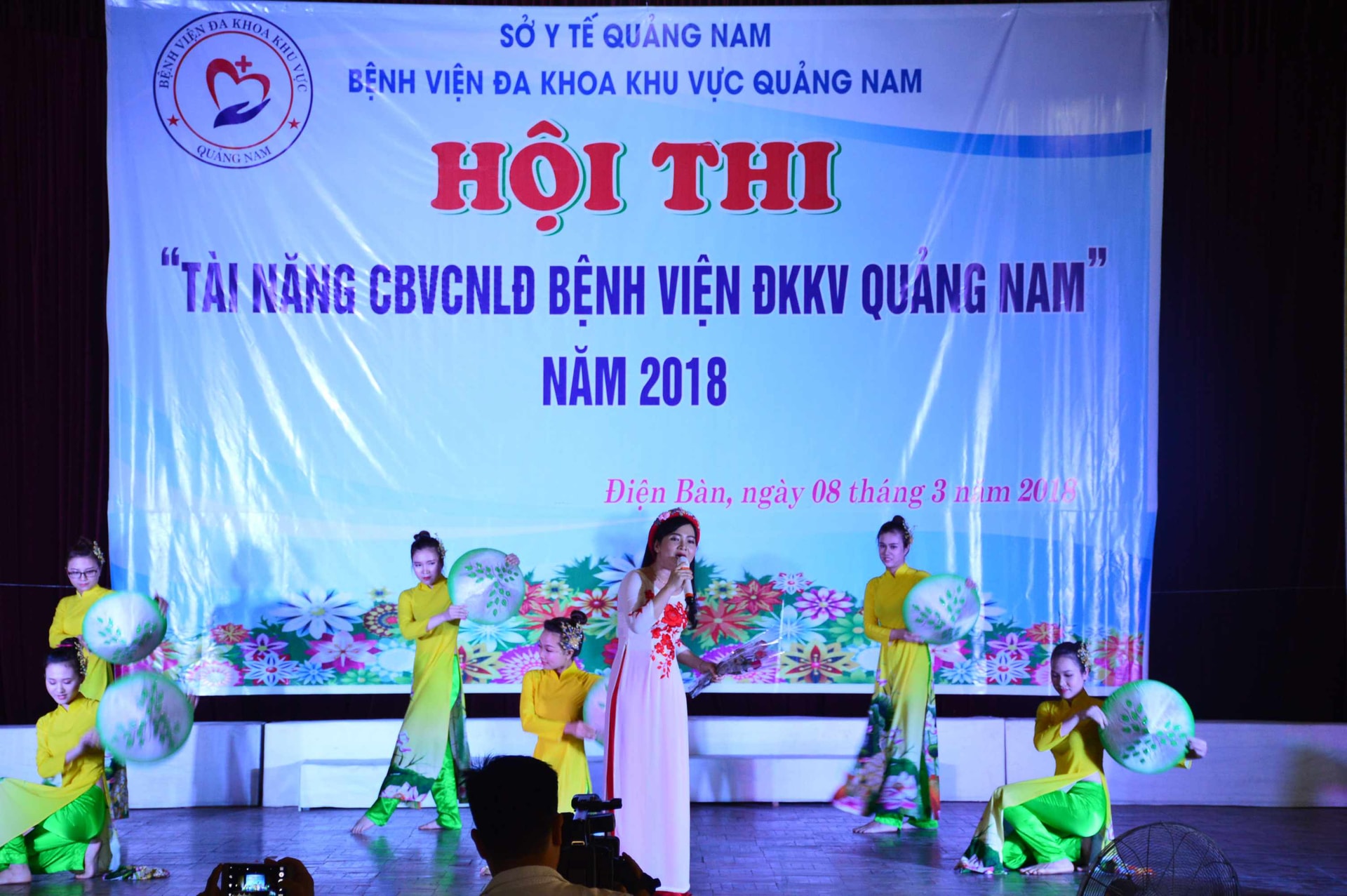 Một tiết mục trong phần thi tài năng của hội thi. Ảnh: Q.T