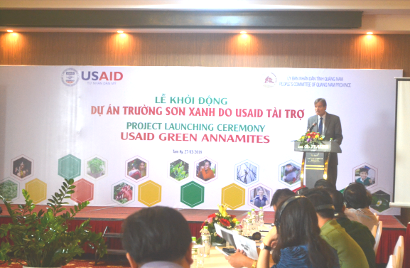 Director of USAID in Vietnam, Michael Green gives a speech at the project launching ceremony. Photo: quangnam.org.vn.