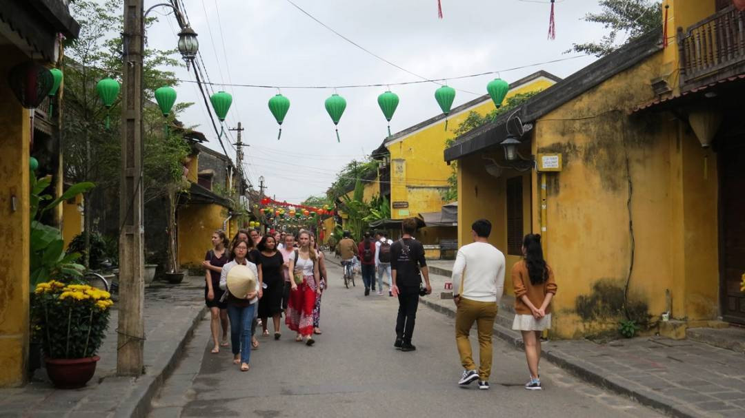 Hoi An ancient town, one of the advantages to attract FDI into tourism