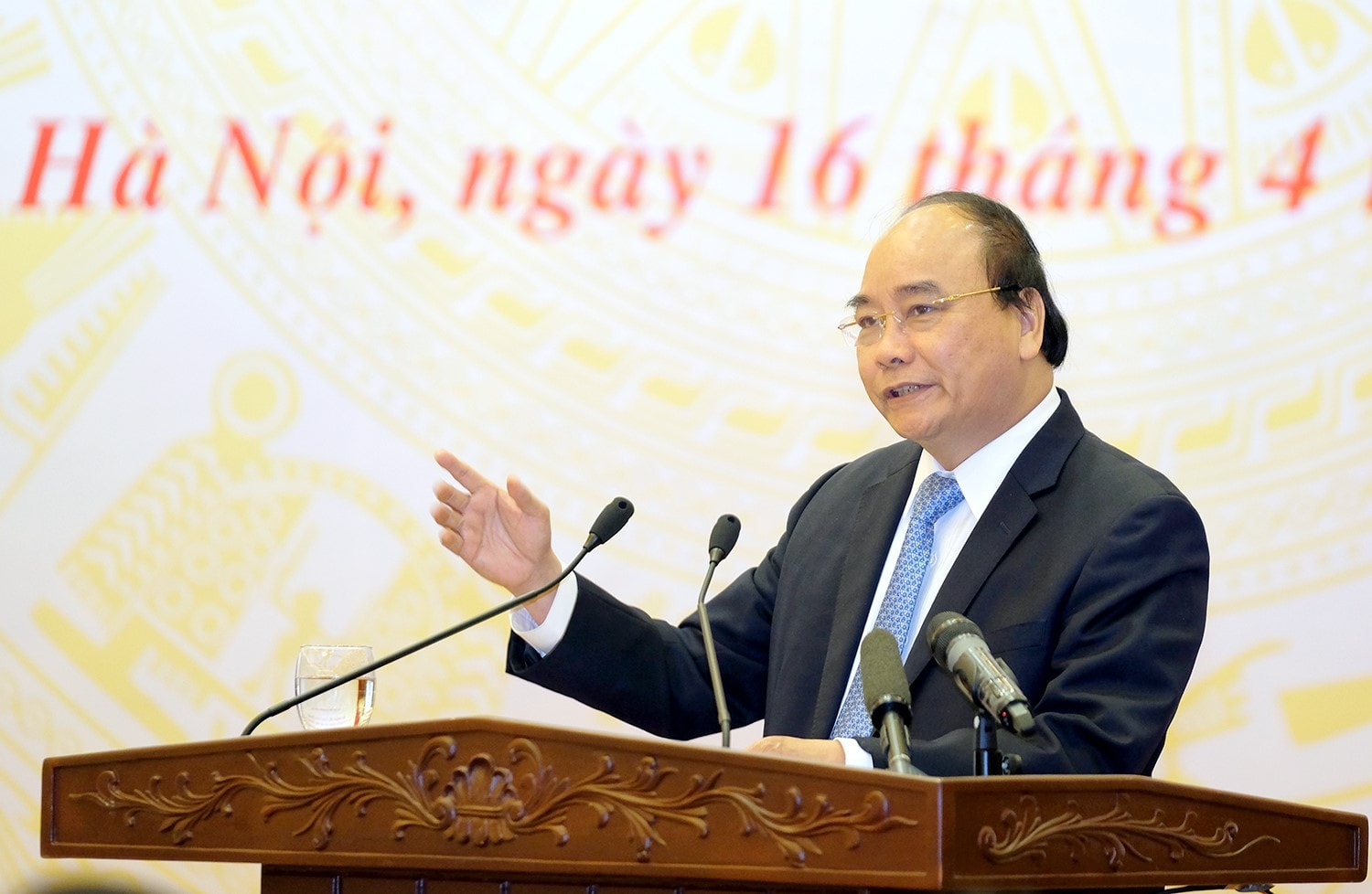 Prime Minister Nguyen Xuan Phuc at the conference