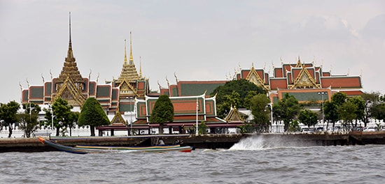 Cung điện Hoàng gia bên dòng sông Chao Phraya.